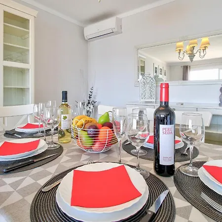 In Front Of The Sea - Brisas Rentallorca Apartment
